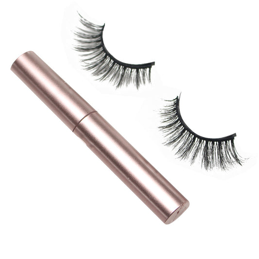 1 Pair Of Eyelash With Magnetic Eyeliner
